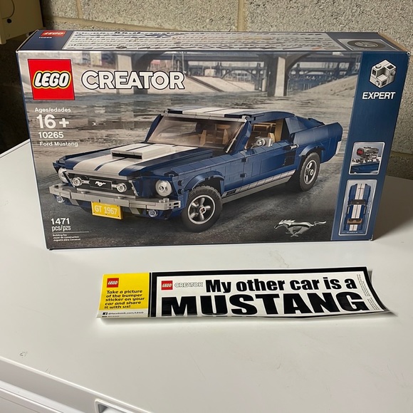 1967 Shelby Mustang Lego #10265 - Picture 3 of 11